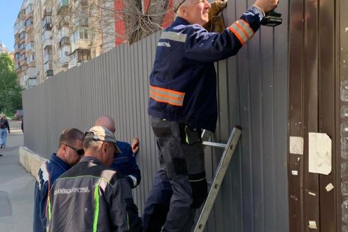 Вокруг исторического «дома с насекомыми» демонтировали незаконный забор