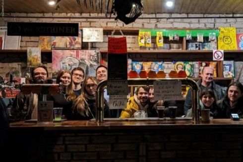 Демократический бар Beer On Line («Вернисаж») на Контрактовой закрывается