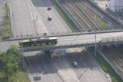 У Дніпровському районі Києва планують реконструювати шляхопровід