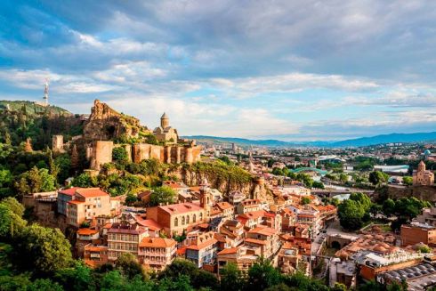 В Грузию только со справкой: новые правила посещения страны