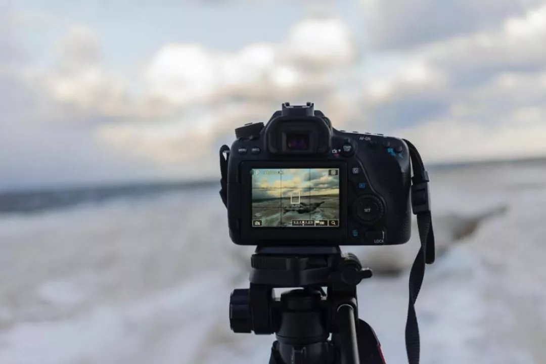 Міжнародний фотобанк починає прийом заявок на фотоконкурс, присвячений автентичності