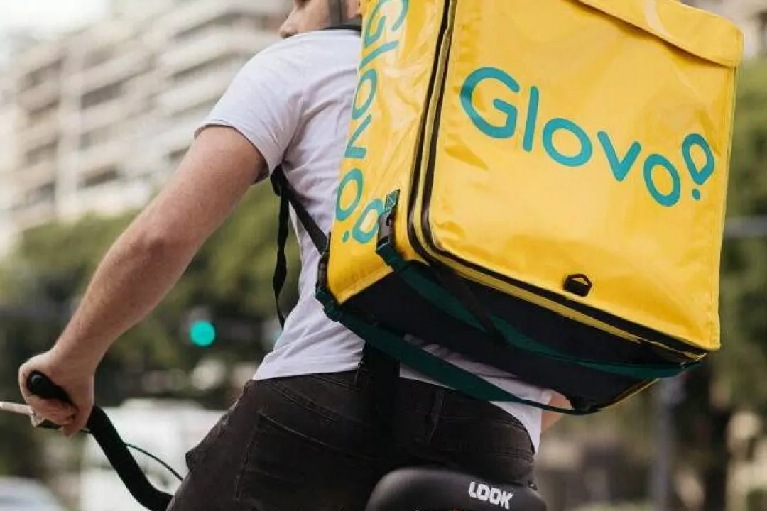 На лівому березі Києва почав працювати перший dark store сервісу Glovo