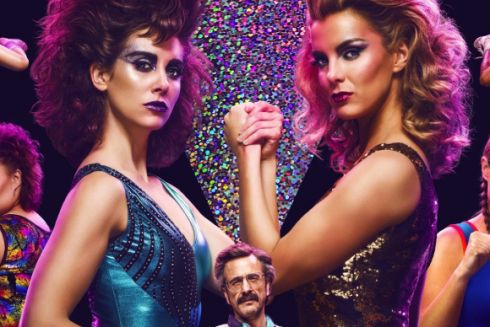 Кино на БЖ: 10 сериалов, которые можно посмотреть за праздники