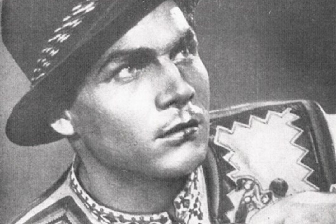 Вулицю Ахматової в Києві просять перейменувати на честь Дмитра Гнатюка: петиція