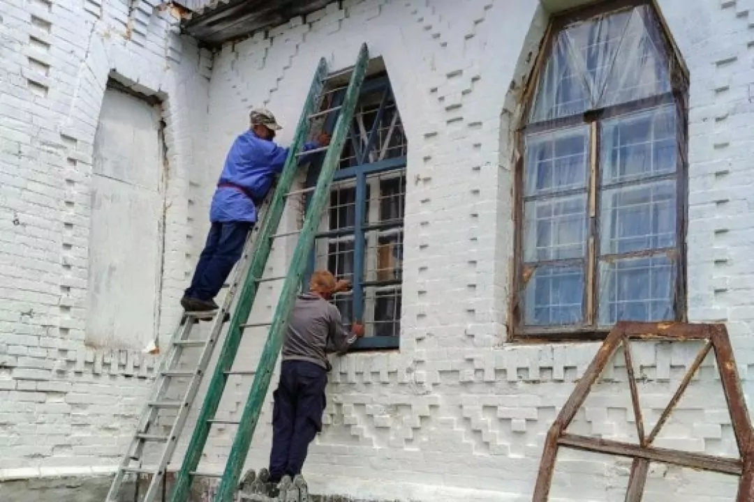 На Полтавщині відновили колишню земську школу в стилі українського модерну