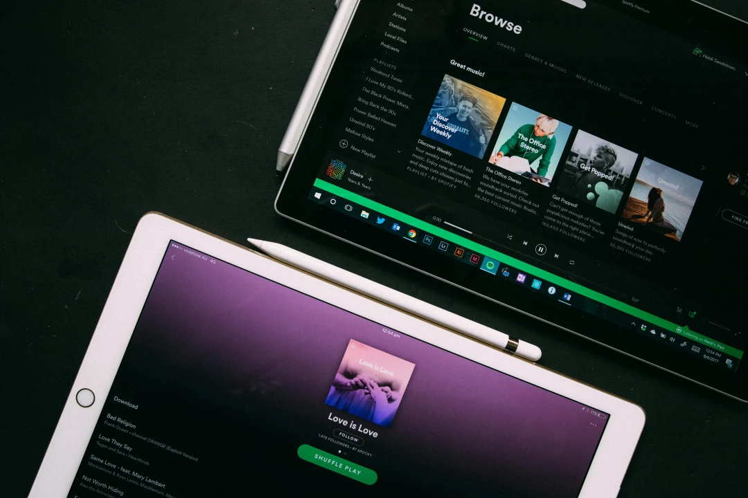 Spotify прибрав із рекомендацій понад 50 мільйонів ШІ-треків