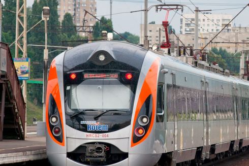 "Укрзалізниця" встановить Wi-Fi у 16 потягах. На це витратять 79 млн грн