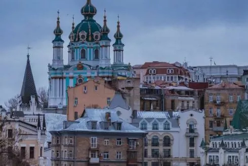 На Андреевском спуске демонтируют киоски и палатки