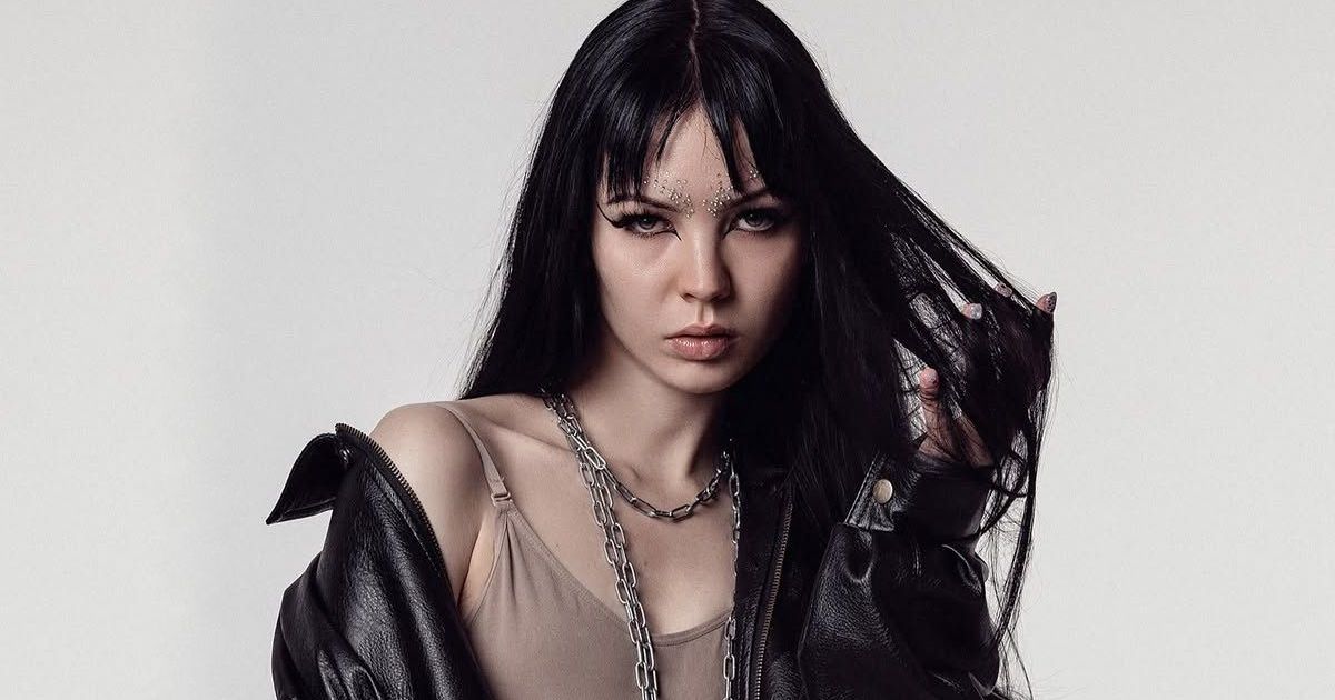 Лейбл Jerry Heil Nova Music розірвав контракт із Кажанной