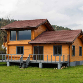 У Львові будуватимуть містечко для переселенців із двоповерхових дерев'яних будинків