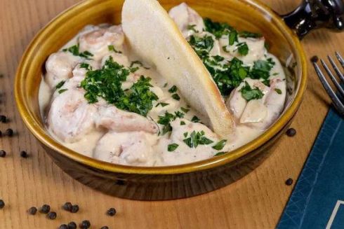 На Великій Васильківській відкрився ресторан середземноморської кухні