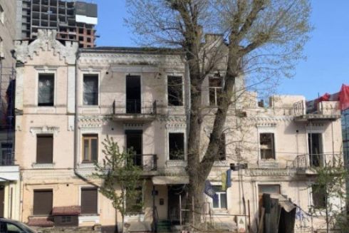 Будинок з комахами залишиться пам’яткою архітектури — рішення суду