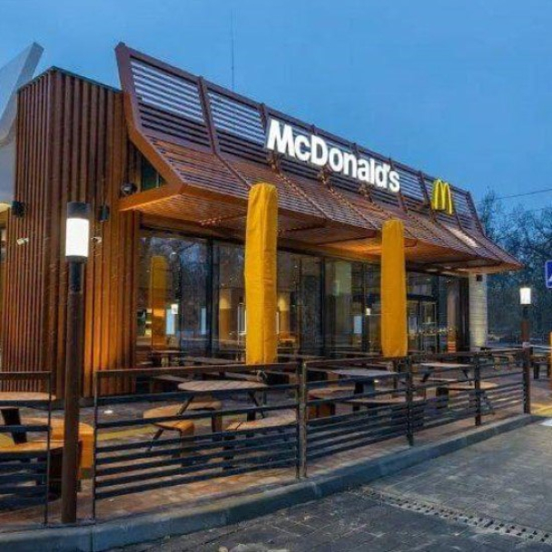 McDonald’s на Севастопольській площі відкрився після ремонту