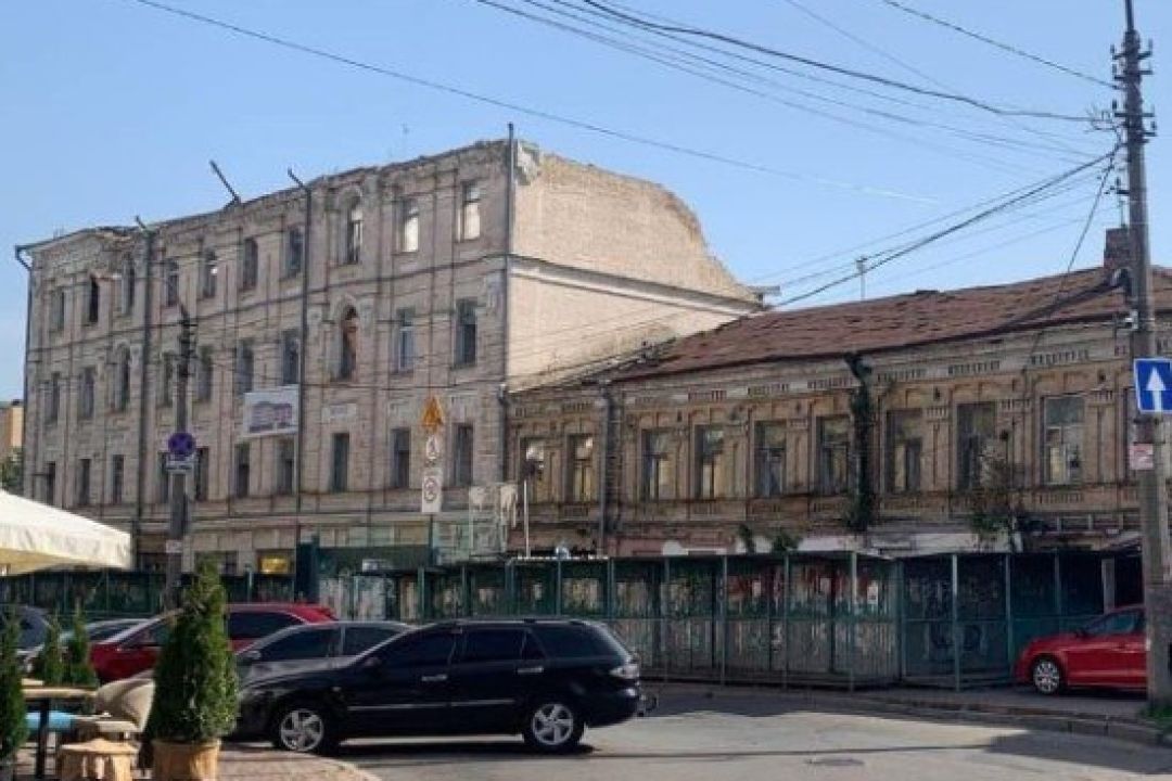 Садиба Дмитрієва під загрозою знищення через новий закон, що полегшує дерибан землі