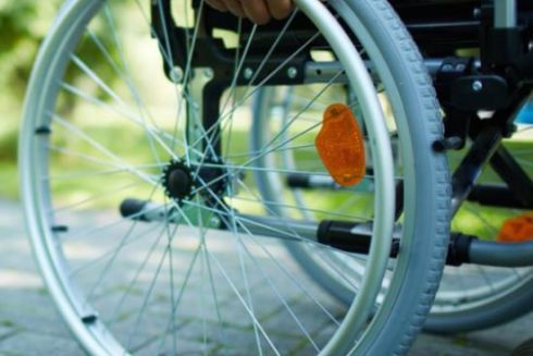 У Броварах відкрили перший безкоштовний пункт прокату колісних крісел і милиць