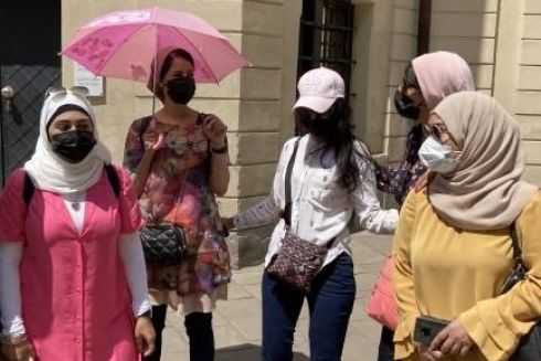 У Львові почали з'являтися вивіски арабською мовою