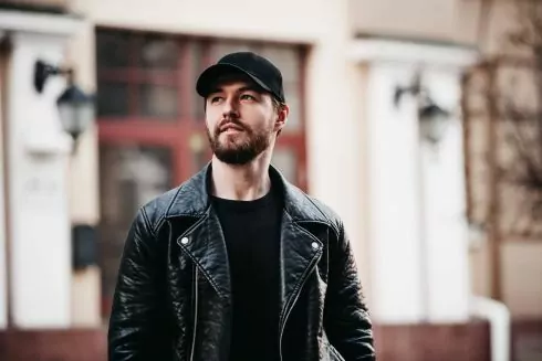 &laquo;Полгода спал по 4 часа&raquo;: как живут люди, которые не были в отпуске несколько лет