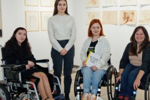 Найцікавіше за тиждень: Як активісти облаштовують інклюзивні укриття у Києві та 10 виставок березня