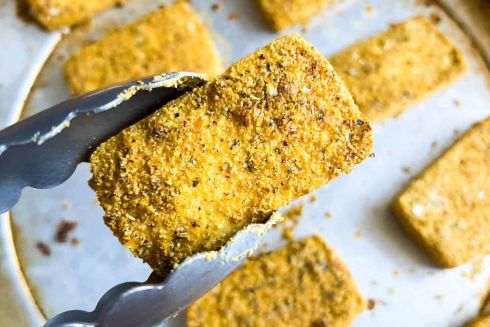 Як приготувати стейк із сиру — простий рецепт від Марко Черветті