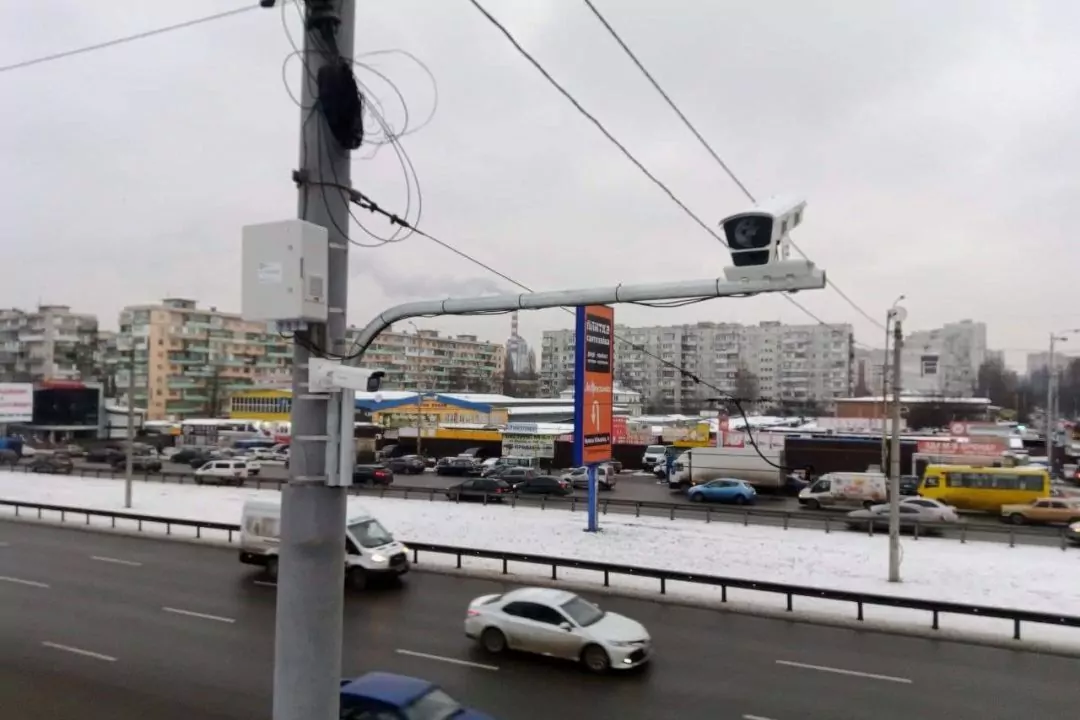 В'їзди та виїзди Києва не закривали, рух транспорту містом не обмежено &ndash; КМДА