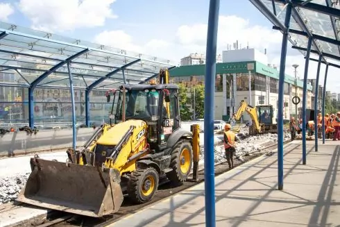 Ремонт Індустріального мосту планують завершити до кінця літа: як тривають роботи