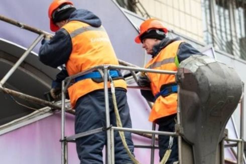 На этой неделе в трех районах Киева демонтируют незаконную рекламу: где именно