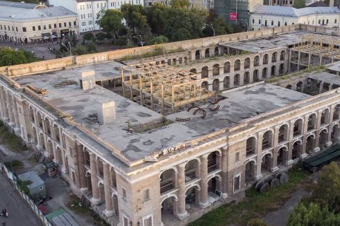 Гостиный двор начинают обновлять. Киевлян спрашивают, каким они хотят видеть будущее пространство