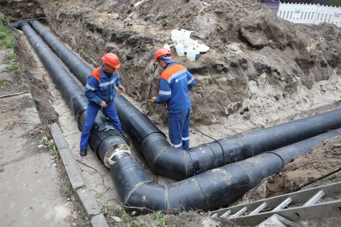 США подарували Києву 11 кілометрів труб для відновлення тепломереж