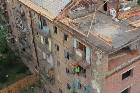 До початку опалювального сезону в Києві відновлять 11 пошкоджених будинків: де саме