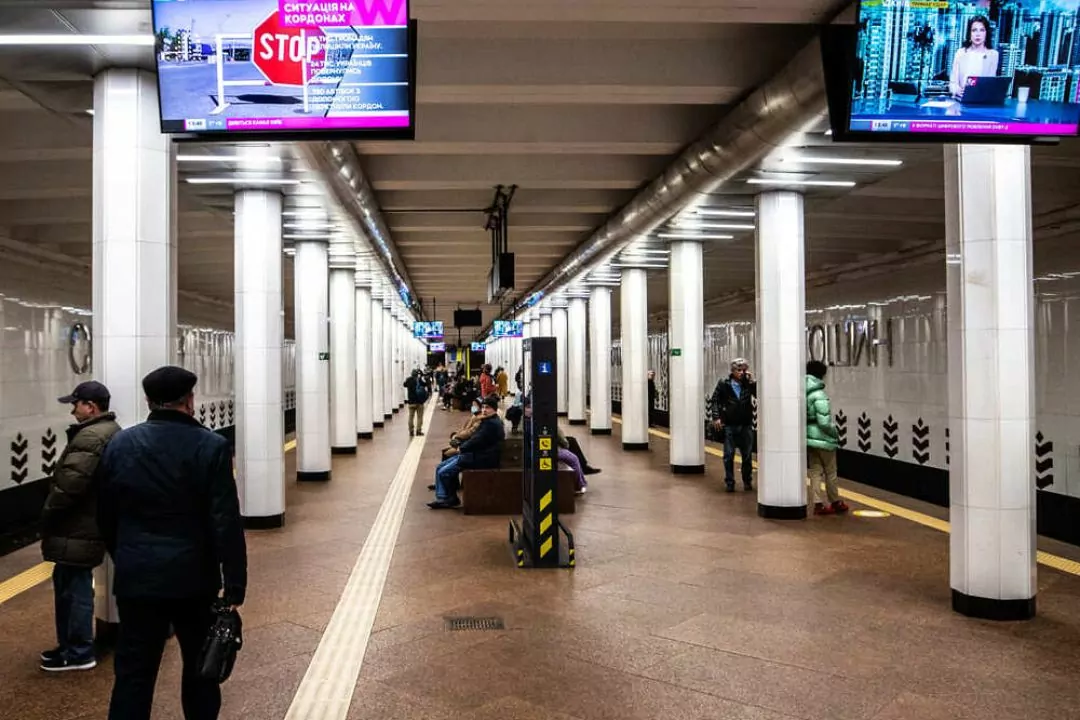 В киевском метро сократили интервалы движения между поездами и сменили работу некоторых вестибюлей