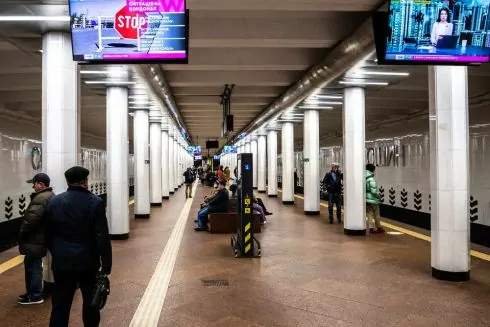 В киевском метро сократили интервалы движения между поездами и сменили работу некоторых вестибюлей