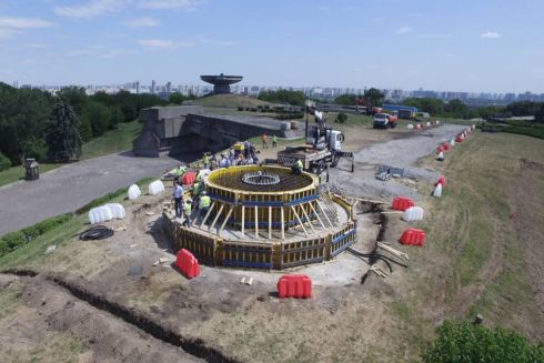 На Печерську встановлять найбільший прапор України