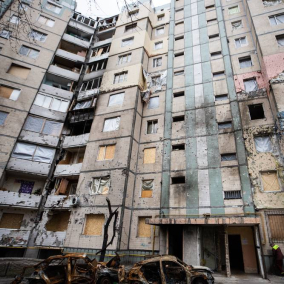 Большинство поврежденных домов в Киеве восстановят к началу холодного сезона