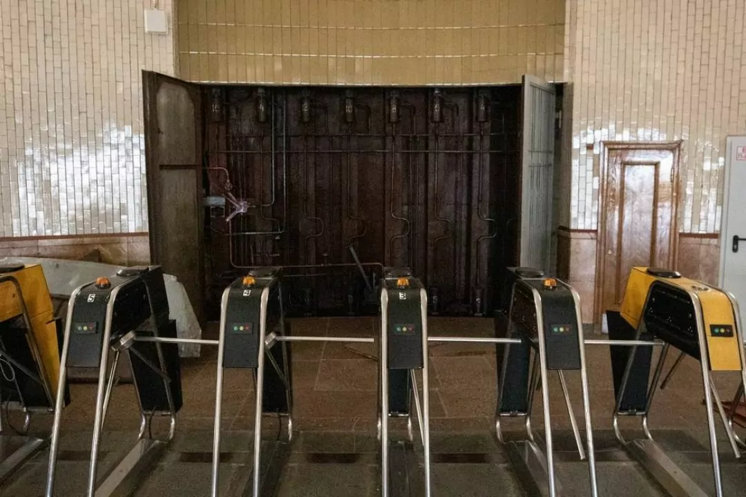 В киевском метро поезда будут курсировать в обоих направлениях, а интервал движения сокращают до 30 минут