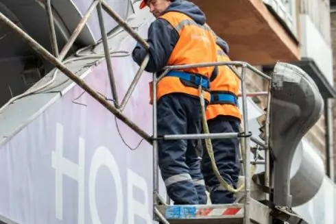 В Києві за січень демонтували понад 1000 незаконних вивісок