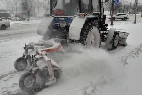 Снігопад у Києві: за прибиранням снігу в місті можна слідкувати онлайн