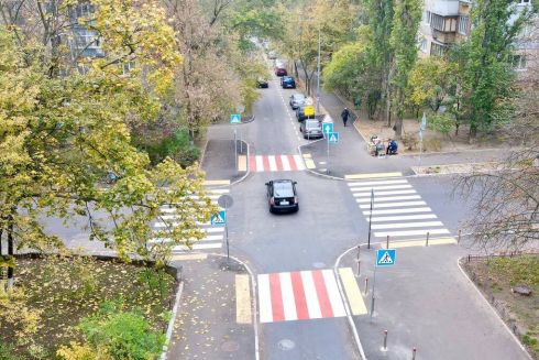 Поблизу метро «Васильківська» оновили один з провулків: його зробили безпечнішим для пішоходів