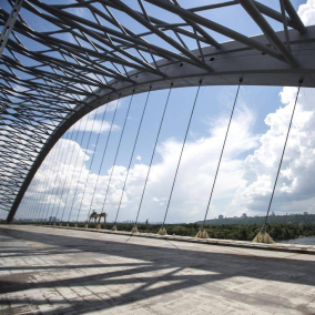 На Подольском мосту начали строительство метро на Троещину
