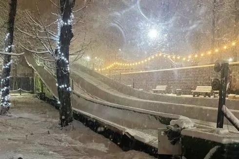 В Гидропарке открывают самую большую в Киеве сноутюбинговую горку