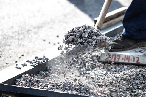 На улице Кирилловской ограничат движение трамваев из-за ремонта путей