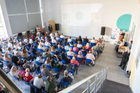 На лівому березі Києва відкрили перший Vcentri HUB: що там є