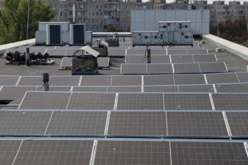 У Святошинському районі пологовий будинок оснастили сонячною електростанцією