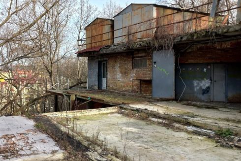 Паркінг та протирадіаційне укриття біля Пейзажної Алеї планують звести на місці незаконних гаражів
