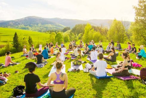 7 ретритів в Україні для швидкого відновлення цієї весни