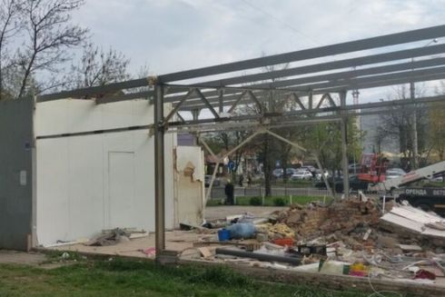 Во Львове демонтировали МАФ-гигант: фото