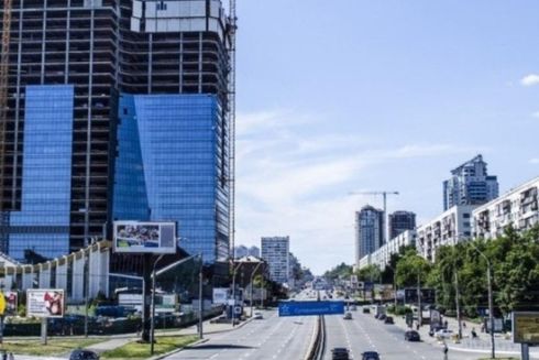 Киевский небоскреб-недострой Sky Towers выставили на продажу