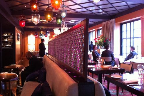 Британці склали петицію королю з вимогою зберегти найстаріший у країні індійський ресторан