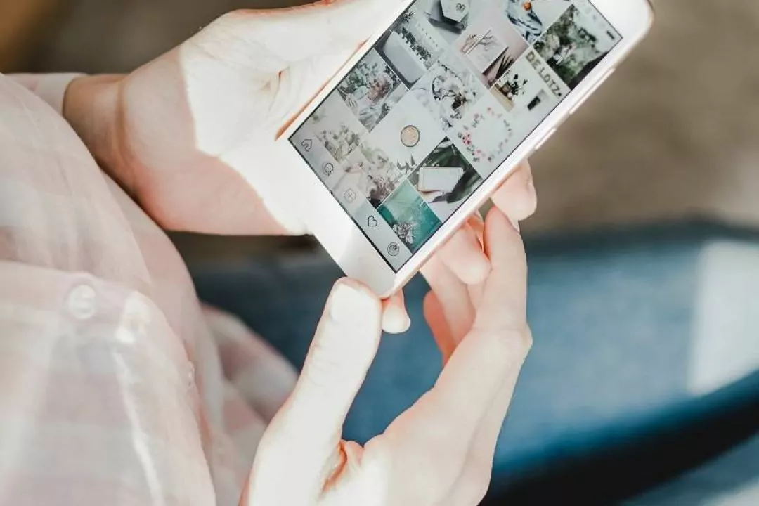 В Instagram появились новые функции: карта историй и фильтрация комментариев