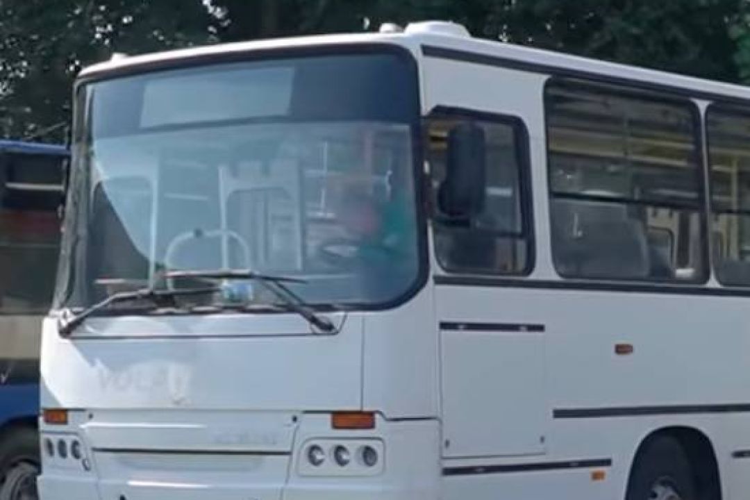 Буча отримала автобуси від польського міста-побратима