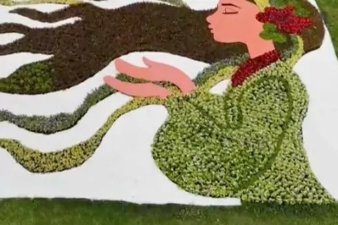 У парку Києва створили 3D-квітник: як він виглядає